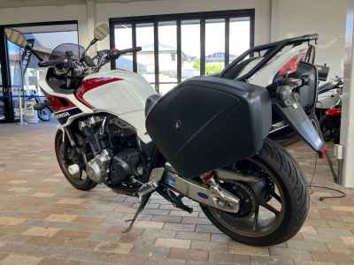 Honda CB1300 Super Boldor 2016