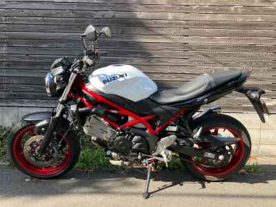 Suzuki SV650 2022