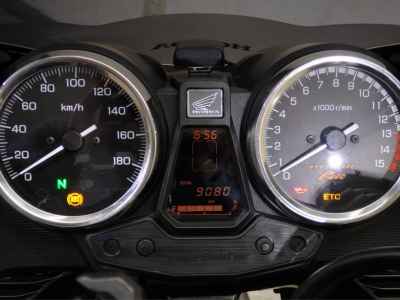 Honda CB400SFV 2017