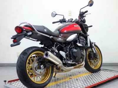 Kawasaki Z900RS 2022