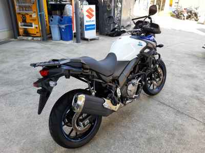 Suzuki V-Strom 650 2023
