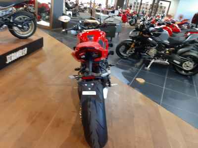 Ducati Streetfighter V4S 2024
