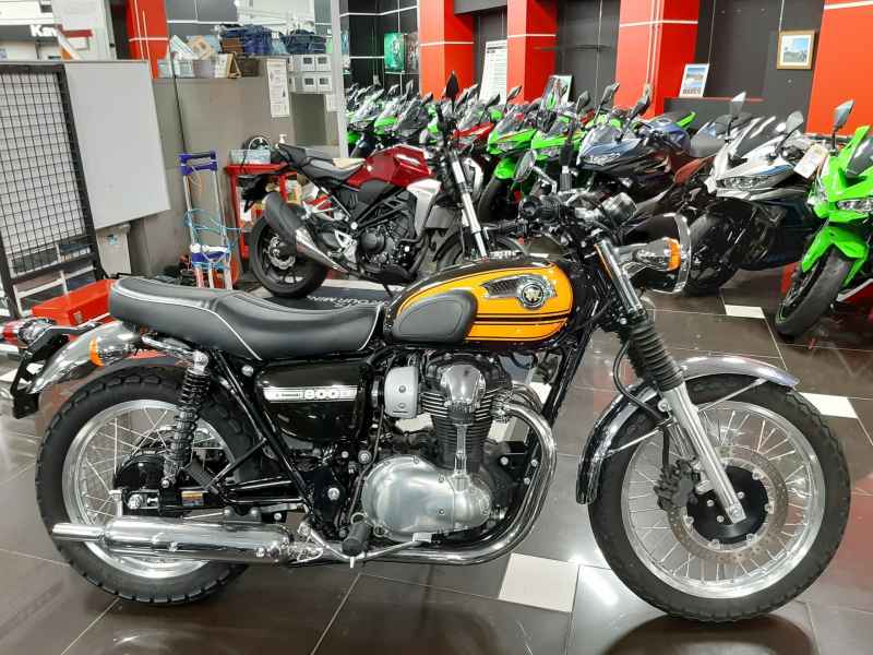 Kawasaki W800 2016