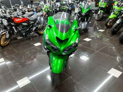 Kawasaki Ninja ZX-14R 2016