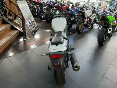 Kawasaki Eliminator 400 2023