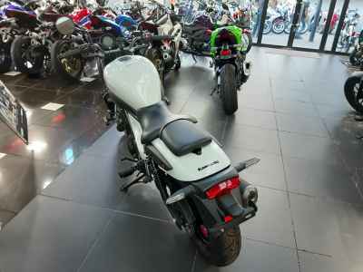 Kawasaki Eliminator 400 2023