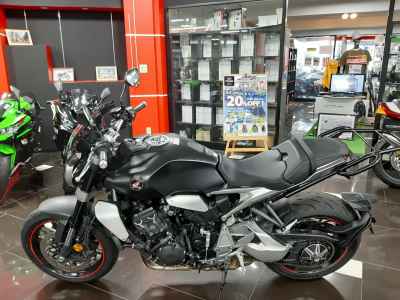 Honda CB1000R 2022