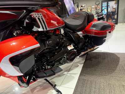 Harley-Davidson Street Glide FLHXSE1800 2025
