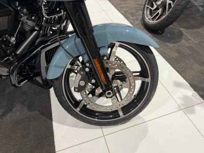 Harley-Davidson Road Glide FLTRX1920 2025