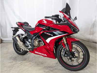 Honda CBR400R 2023