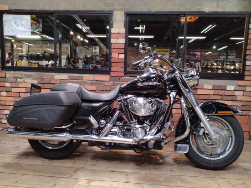 Harley-Davidson Road King FLHRSI1450 2005