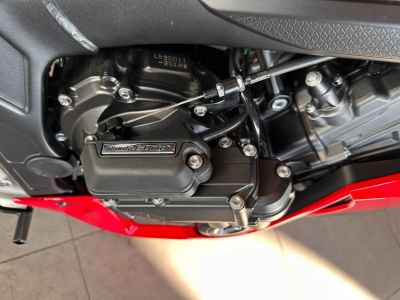 Honda CBR650R E-Clutch 2025