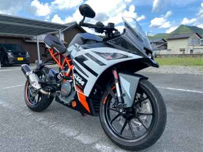 KTM RC 390 2021
