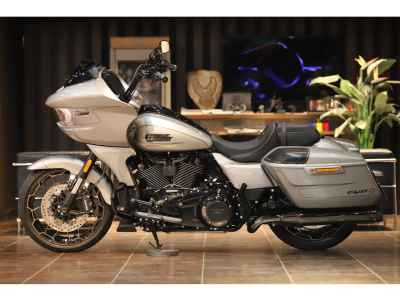 Harley-Davidson Road Glide FLTRXSE1923 CVO 2024