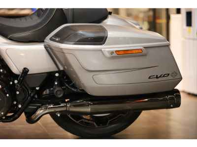 Harley-Davidson Road Glide FLTRXSE1923 CVO 2024