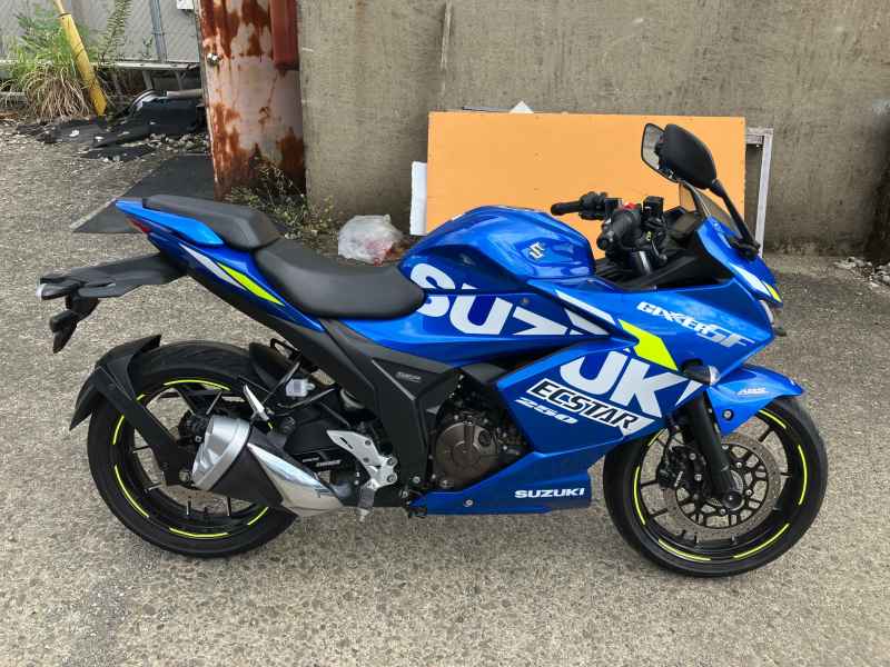 Suzuki Gixxer 250SF