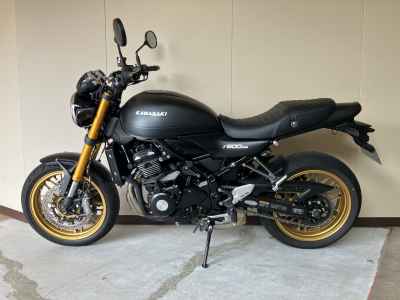 Kawasaki Z900RS SE 2025