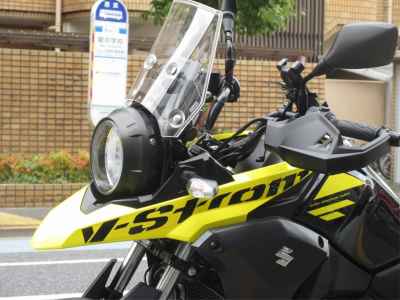 Suzuki GSR250