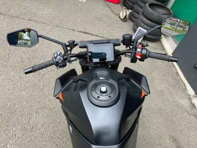 KTM 1290 Super Duke R 2025