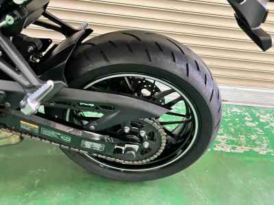 Kawasaki Z900RS 2024