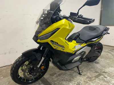 Honda X-Adv 750 2025