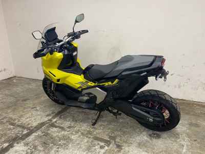 Honda X-Adv 750 2025