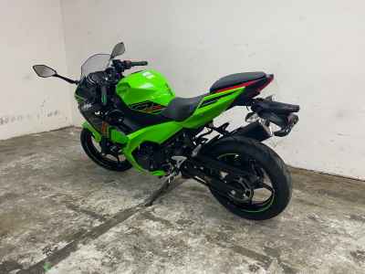 Kawasaki Ninja 400 2024