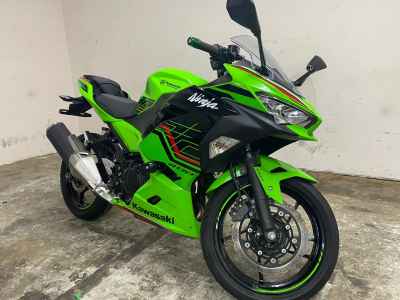 Kawasaki Ninja 400 2024
