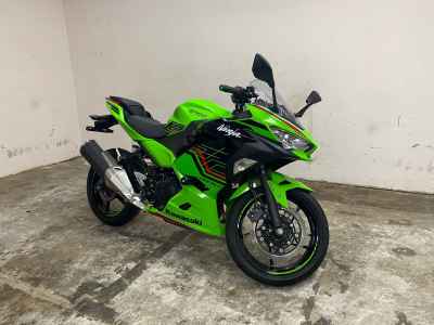 Kawasaki Ninja 400 2024