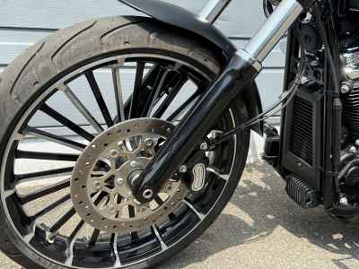 Harley-Davidson FXBR TC 2023