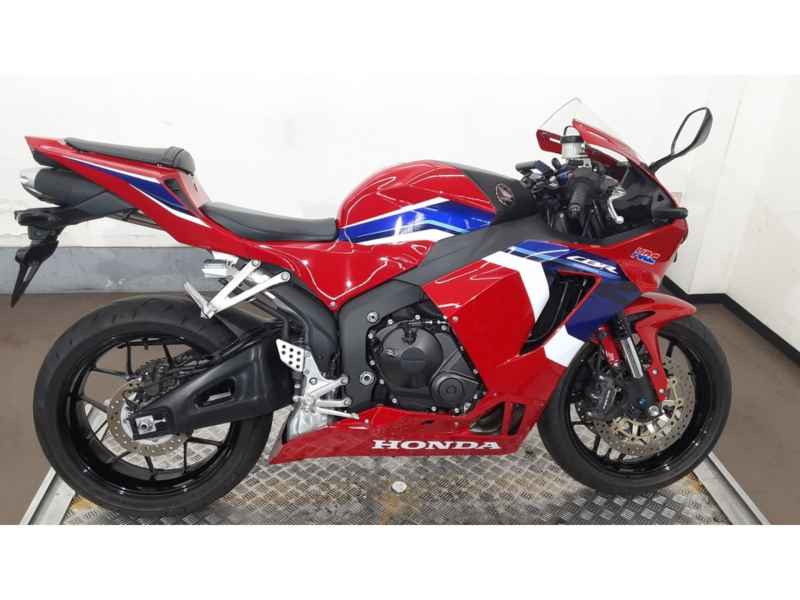 Honda CBR600RR 2021