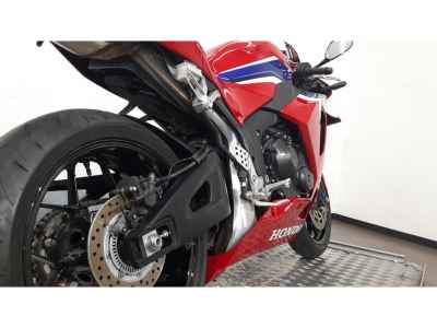 Honda CBR600RR 2021