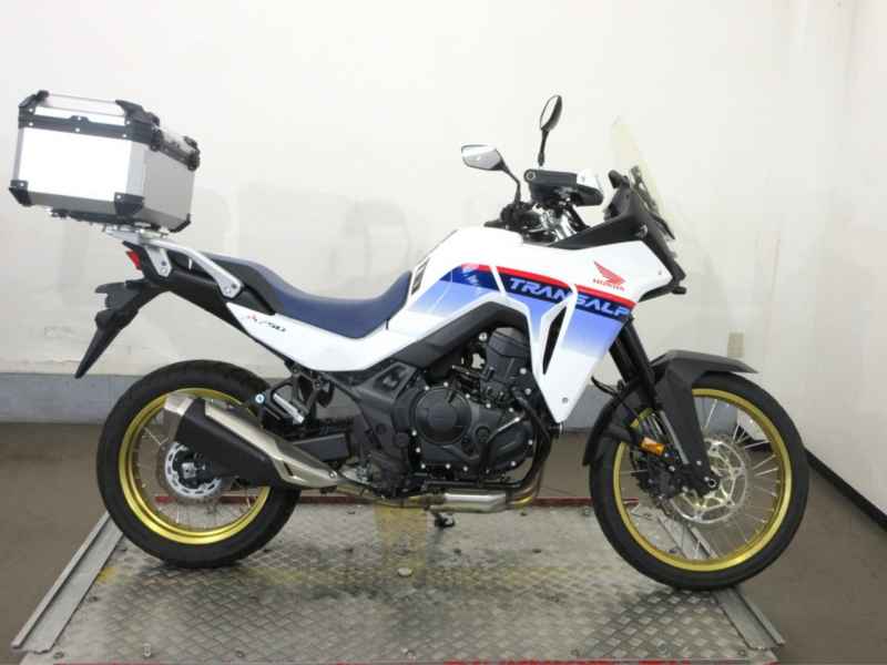 Honda Transalp 750 2024