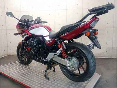 Honda CB400SFV 2020