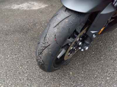 Honda CBR650R E-Clutch 2025