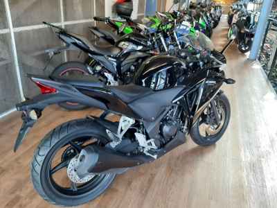 Honda CBR250R