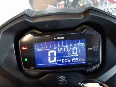 Suzuki GSX250R