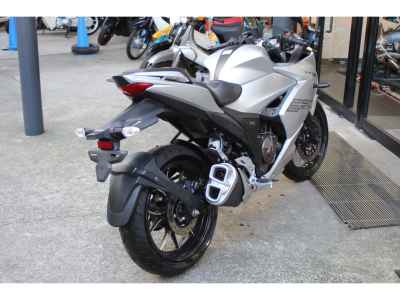 Suzuki Gixxer 250SF