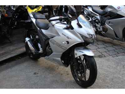 Suzuki Gixxer 250SF