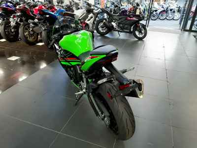 Kawasaki Ninja ZX-6R 2025