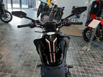 Ducati Diavel V4 2024