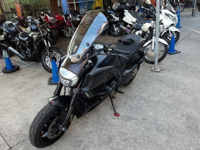 Ducati Diavel 2014