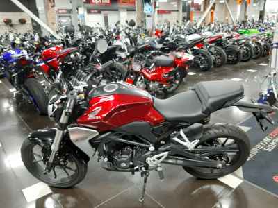 Honda CB250R
