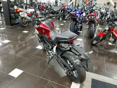 Honda CB250R