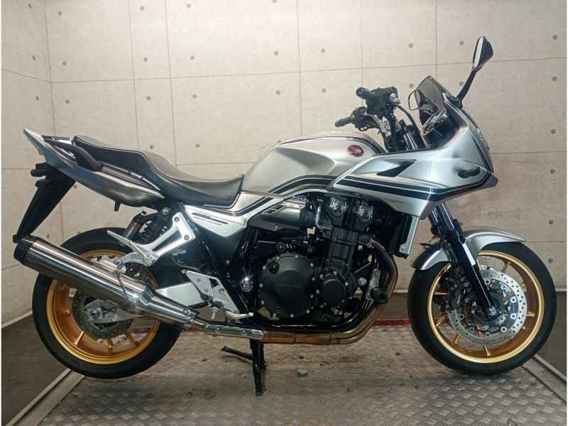 Honda CB1300SF 2021