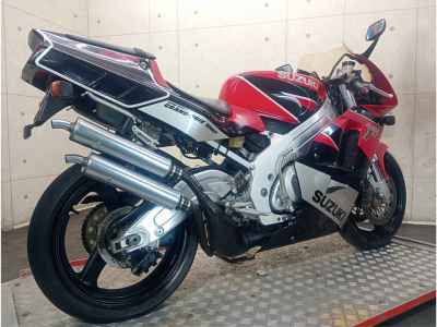 Suzuki RGV250