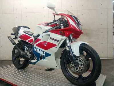 Yamaha TZR250R