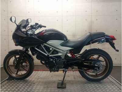 Honda VTR250F