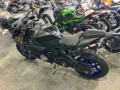 Yamaha YZF-R1 2015