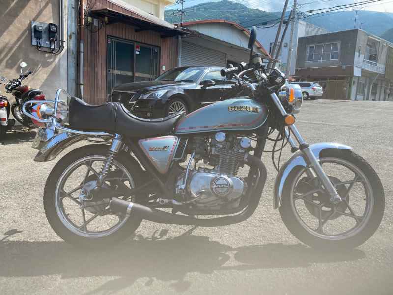 Suzuki GS400L 2025